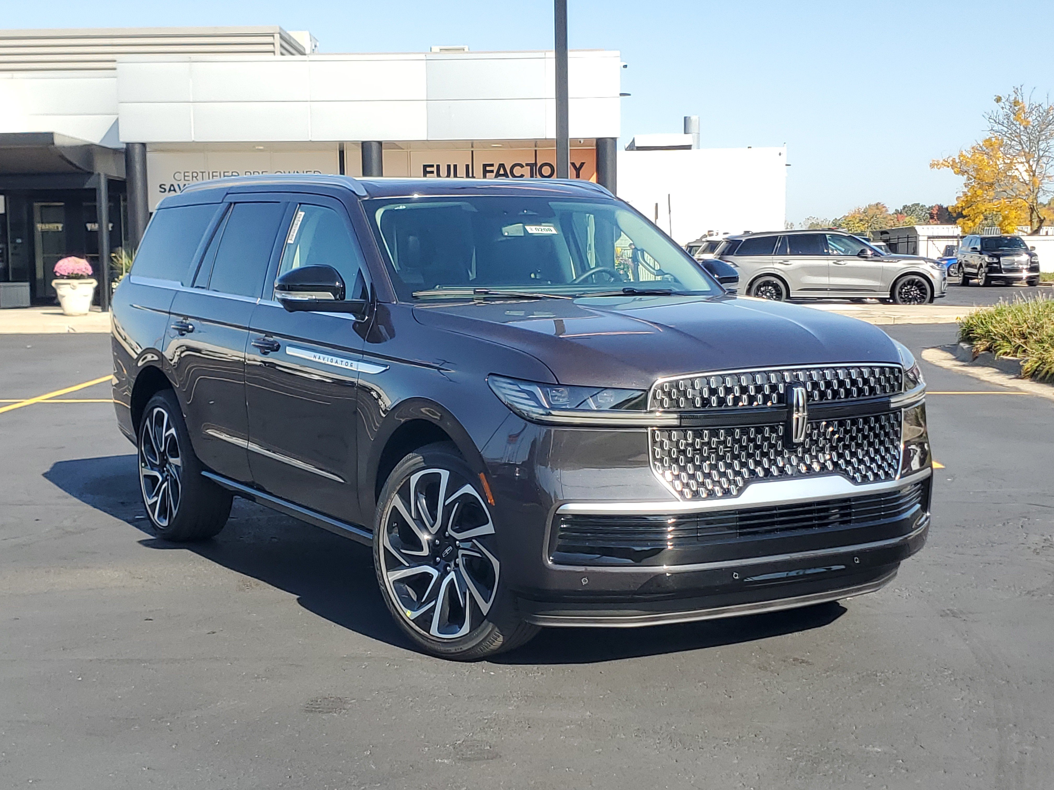 New 2027 Lincoln Navigator Reserve AWD/4WD 360° Tour