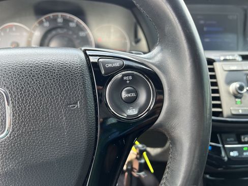 Used 2016 Honda Accord Sport image 33