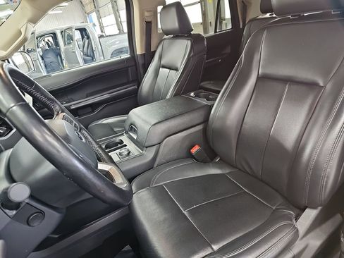 Used 2024 Ford Expedition Max XLT AWD/4WD image 15