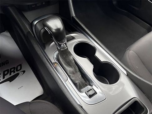 Used 2023 Chevrolet Malibu LT image 16