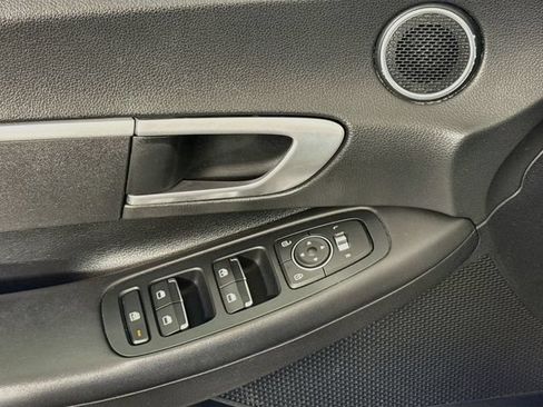 Certified 2023 Hyundai Sonata SE FWD image 19