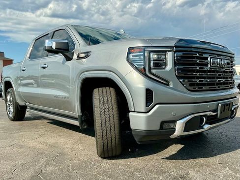 Used 2024 GMC Sierra 1500 Denali Ultimate AWD/4WD image 3