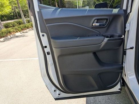 Certified 2026 Honda Ridgeline RTL image 32