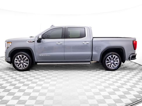 Used 2025 GMC Sierra 1500 Denali w/ Denali Reserve Package image 2