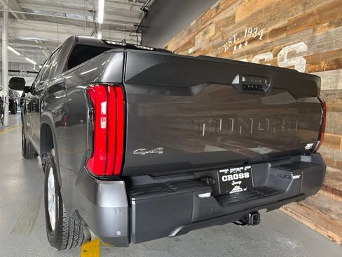 Used 2024 Toyota Tundra SR5 w/ SR5 Convenience Package AWD/4WD image 19