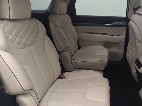 Used 2020 Hyundai Palisade Limited FWD image 19