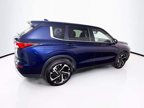 Used 2024 Mitsubishi Outlander SE AWD/4WD image 10