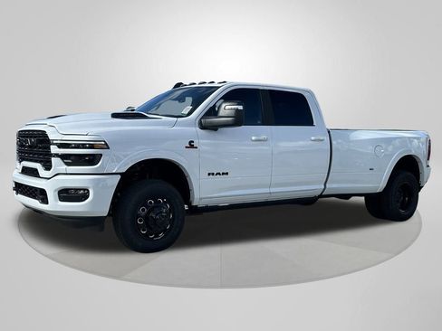 New 2025 RAM 3500 Limited image 2