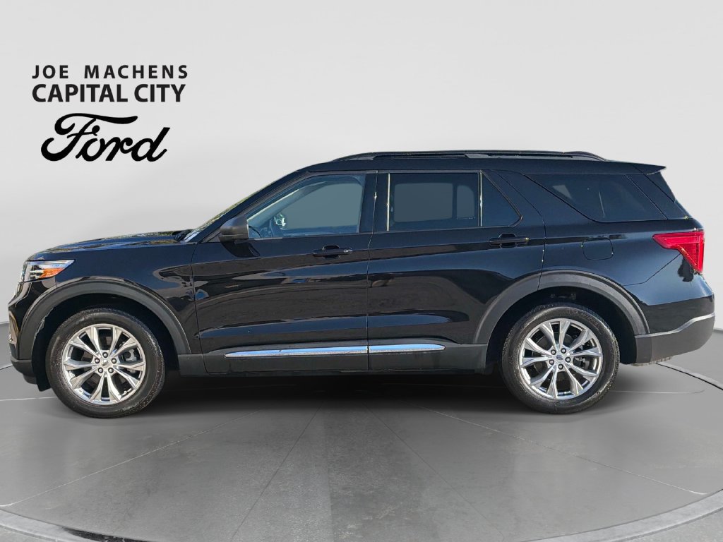 Used 2020 Ford Explorer XLT w/ Equipment Group 202A AWD/4WD image 8