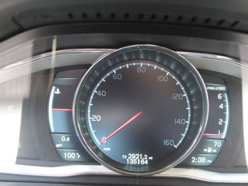 Used 2015 Volvo XC60 T6 Premier Plus AWD/4WD image 14