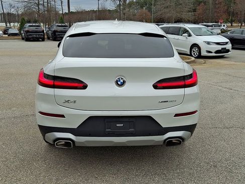 Used 2023 BMW X4 xDrive30i image 5