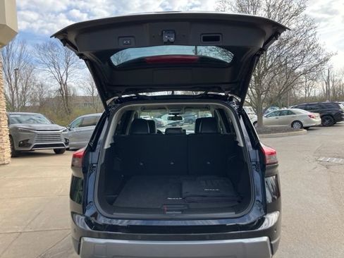 Used 2026 Nissan Rogue SL AWD/4WD image 28