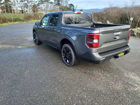 New 2026 Ford Maverick XLT w/ XLT Luxury Package image 32