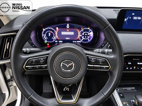 Used 2024 MAZDA CX-90 Plug-In Hybrid w/ Preferred AWD/4WD image 10