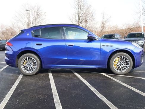 Used 2023 Maserati Grecale GT image 4