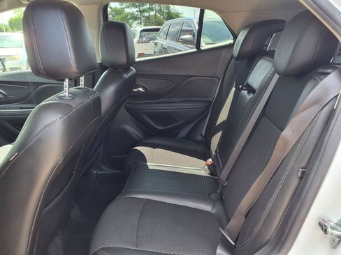 Used 2018 Buick Encore Preferred FWD image 17