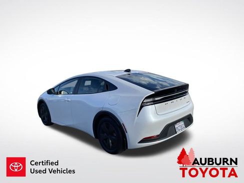 Certified 2026 Toyota Prius Plug-In Hybrid FWD image 6