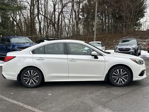 Used 2019 Subaru Legacy 2.5i Premium image 3