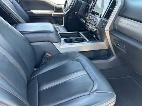 Used 2022 Ford F250 Platinum w/ Tremor Off-Road Package AWD/4WD image 10