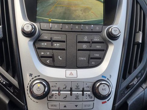 Used 2016 Chevrolet Equinox LT w/ Convenience Package FWD image 10