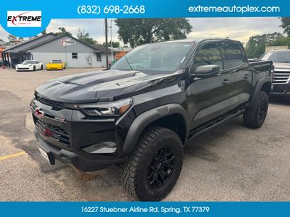 Used 2025 Chevrolet Colorado ZR2 w/ Midnight Edition