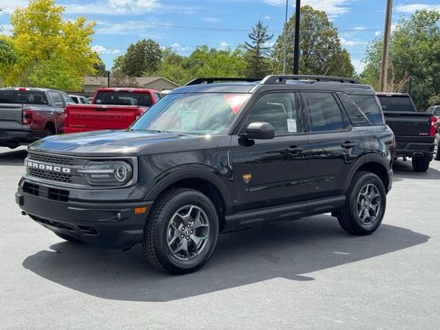 Used 2021 Ford Bronco Sport Badlands w/ Badlands Package AWD/4WD image 12