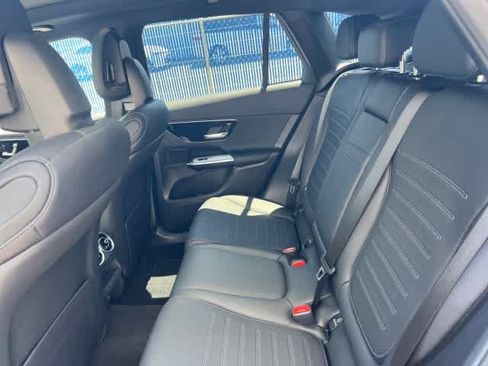 Used 2026 Mercedes-Benz GLC 300 image 17