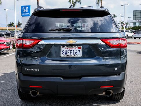 Used 2021 Chevrolet Traverse LT w/ LPO, Cargo Package image 6
