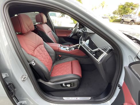 New 2026 BMW X6 xDrive40i w/ Executive Package image 22