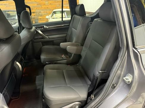 Used 2023 Lexus GX 460 Premium AWD/4WD image 23