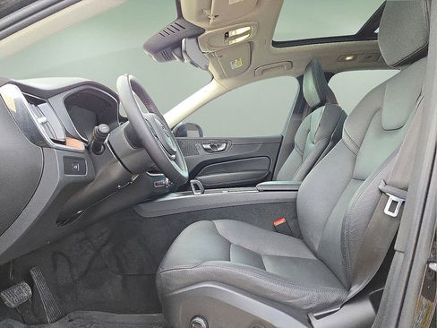 Certified 2023 Volvo XC60 B5 Plus w/ Climate Package image 25