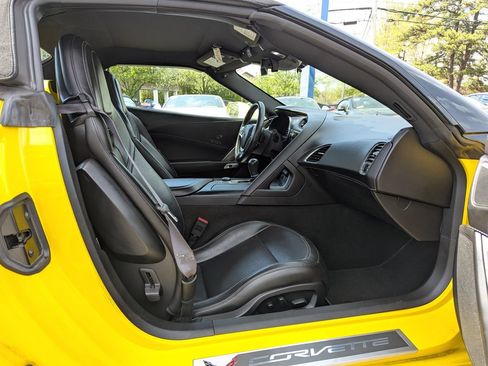 Used 2015 Chevrolet Corvette Stingray Convertible w/ 2LT Preferred Equipment Group RWD image 32