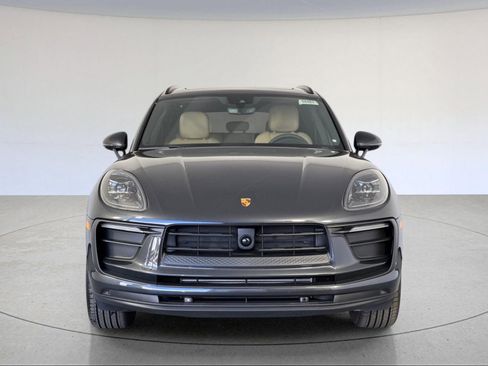 New 2026 Porsche Macan AWD/4WD image 11