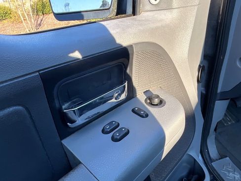 Used 2008 Ford F150 XLT image 29