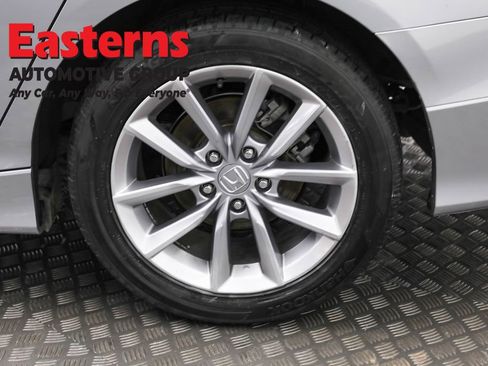 Used 2021 Honda Accord LX image 32