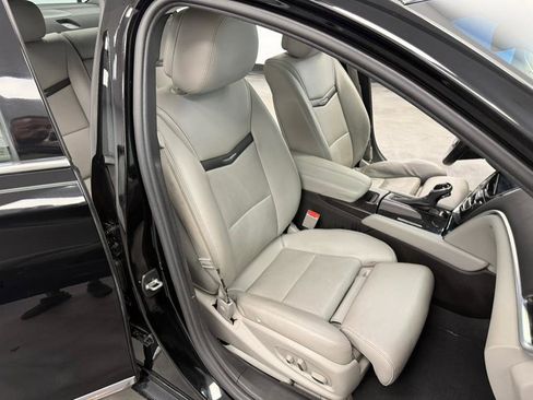 Used 2013 Cadillac XTS Luxury w/ Driver Awareness Package image 35