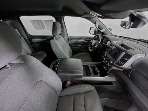 Used 2019 RAM 1500 Big Horn image 26