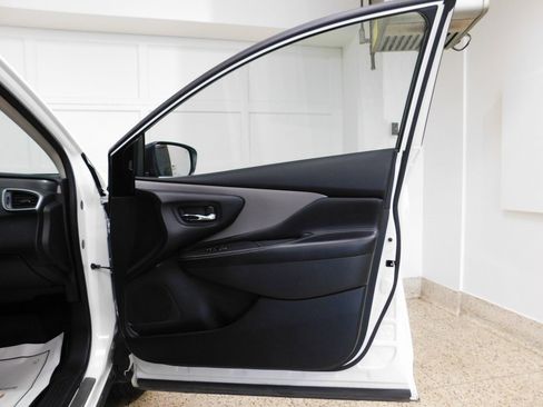 Used 2024 Nissan Murano SL image 92