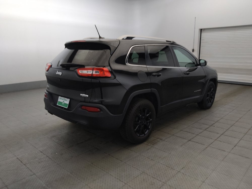 Used 2015 Jeep Cherokee Latitude AWD/4WD image 9
