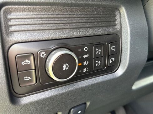 New 2026 Ford F250 Platinum AWD/4WD image 17