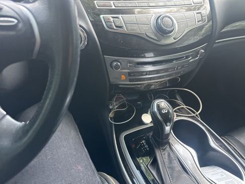 Used 2017 INFINITI QX60 Base w/ Premium Plus Package image 29