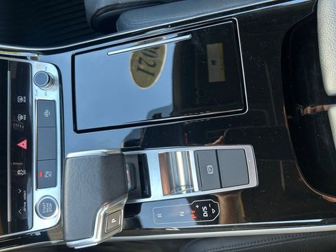 Used 2021 Audi A8 L 3.0T w/ Executive Plus Package AWD/4WD image 20