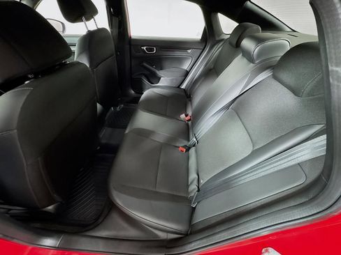 Used 2025 Honda Civic Sport image 14