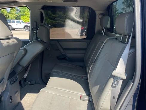 Used 2007 Nissan Titan LE image 16