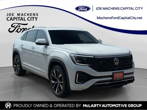 Used 2026 Volkswagen Atlas Cross Sport SEL Premium R-Line AWD/4WD image 1