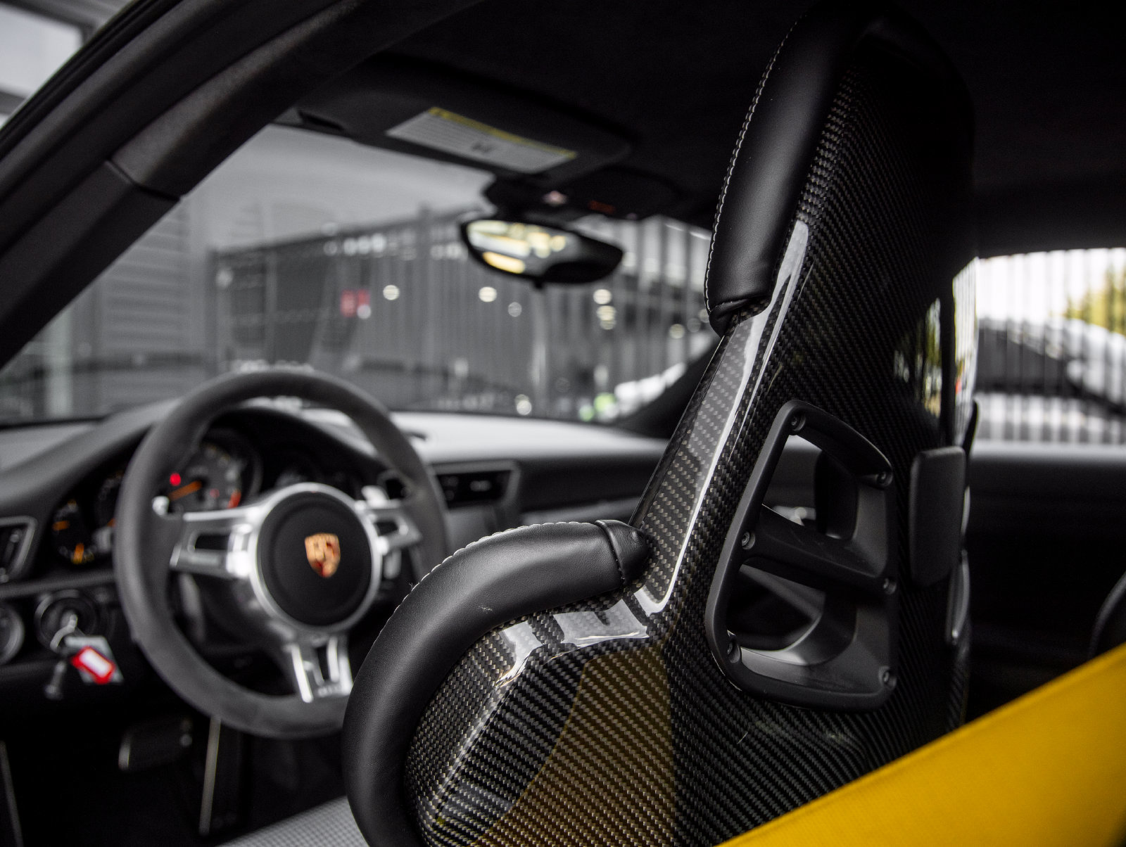 Used 2015 Porsche 911 GT3 RWD image 27