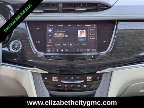 Used 2022 Cadillac XT6 Premium Luxury image 21