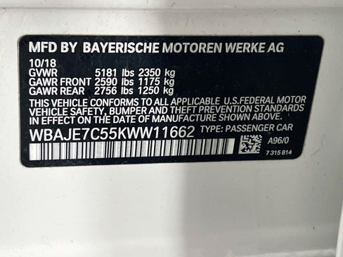 Used 2019 BMW 540i xDrive AWD/4WD image 33