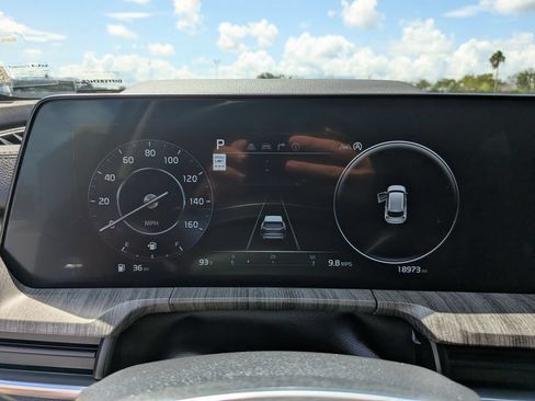Certified 2024 Kia Telluride SX FWD image 36
