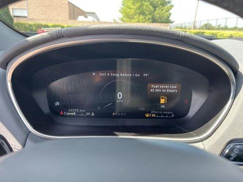 Used 2019 Lincoln Nautilus Reserve image 18